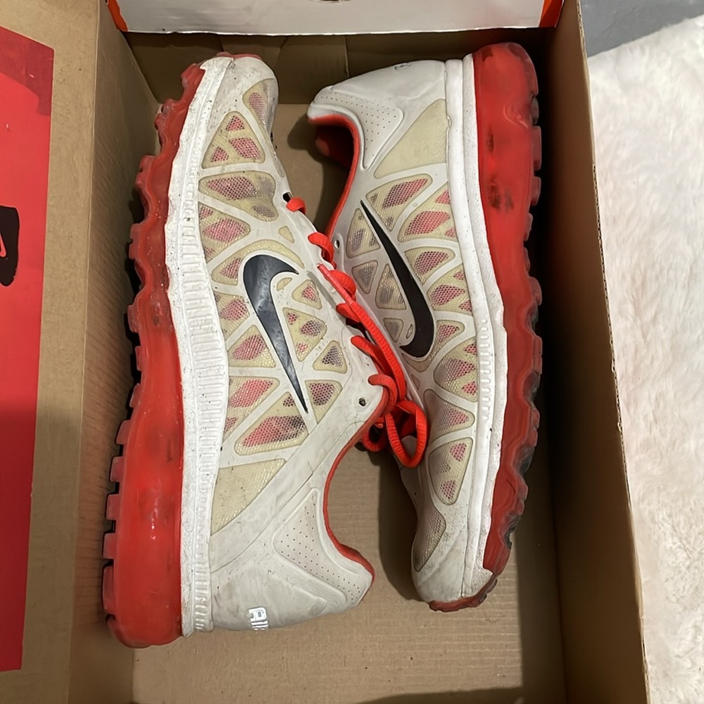 Sneakers - Picture 2 of 2